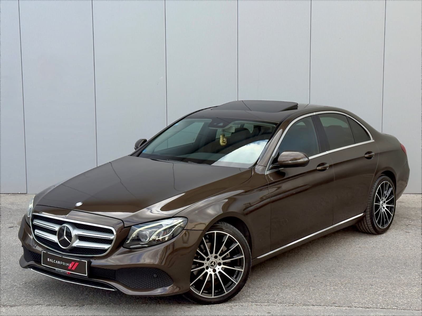 Mercedes-Benz E klasa 2016, naslovna fotografija