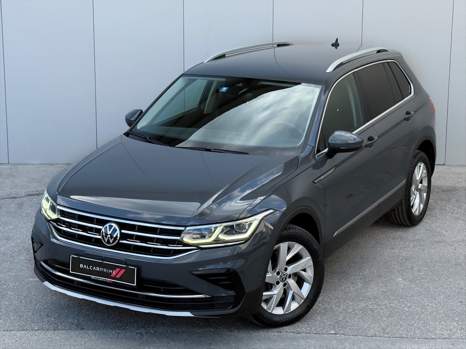 Volkswagen Tiguan 2020, naslovna fotografija